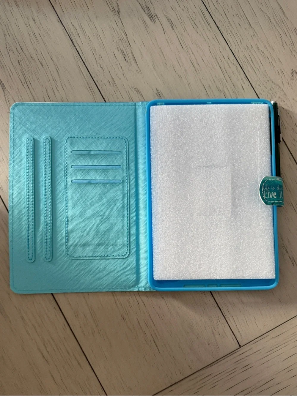 Ocean 🌊 IPad Mini case with Card Slots and magnetic closure.